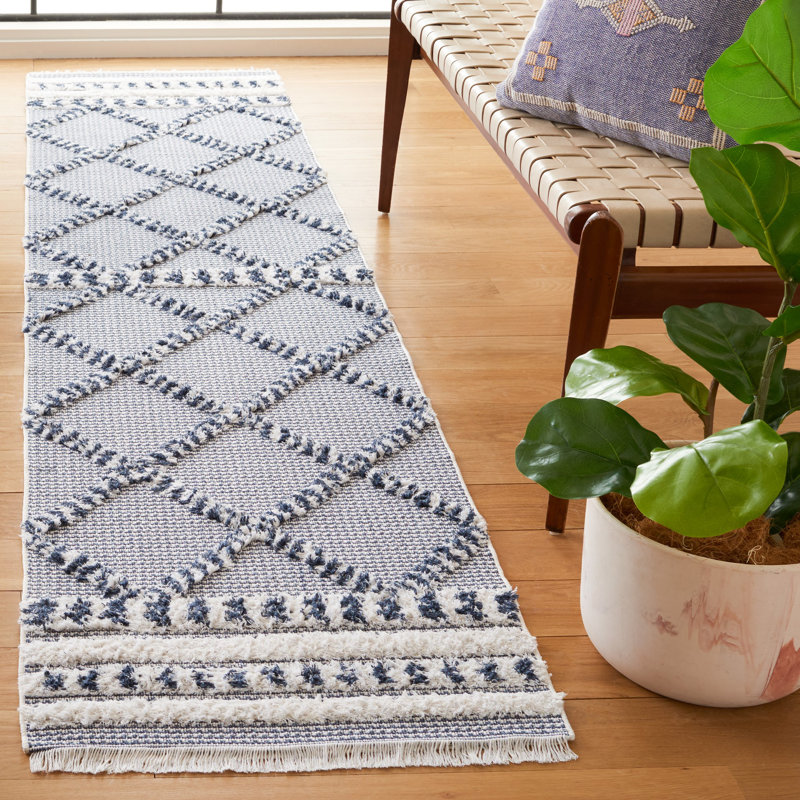 Tapis bleu marine / ivoire Woodbury, Tapis de couloir 2 pi x 9 pi