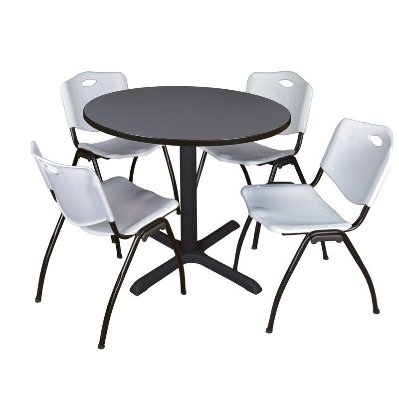 Table de salle à manger Neyland Cain, Gris, H 29 po x l 42 po x P 42 po, Gris