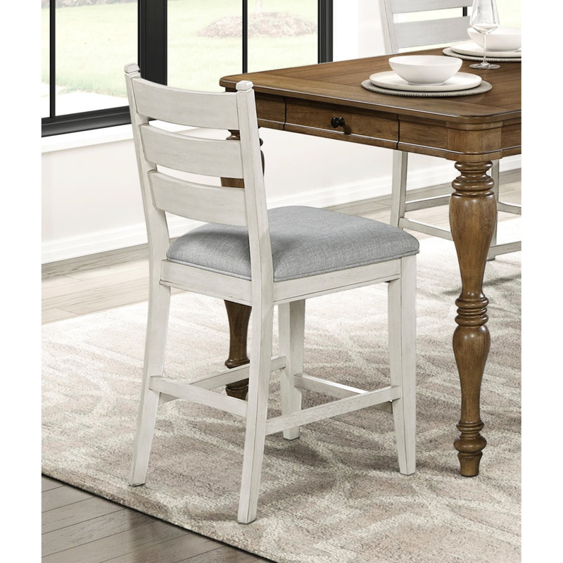 De 2 chaises à hauteur de comptoir en blanc antique, siège texturé confortable, style dossier, structure en bois, convient aux repas décontractés à la maison, assemblage requis, salle à manger 2, finition blanche, dossier rembourré gris,