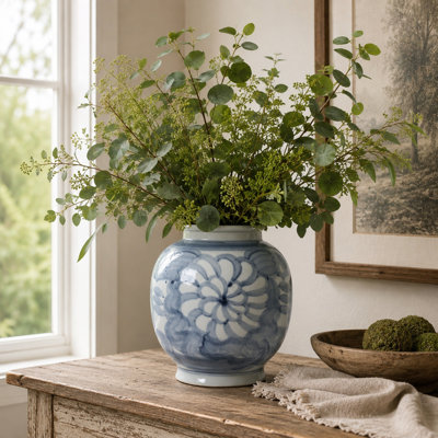 Drakos Porcelain Table Vase