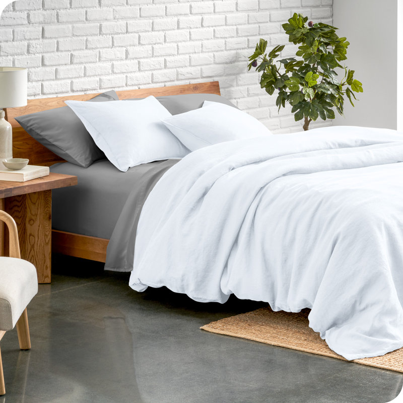 Luxurious White Linen Queen Duvet Cover Set with Shams