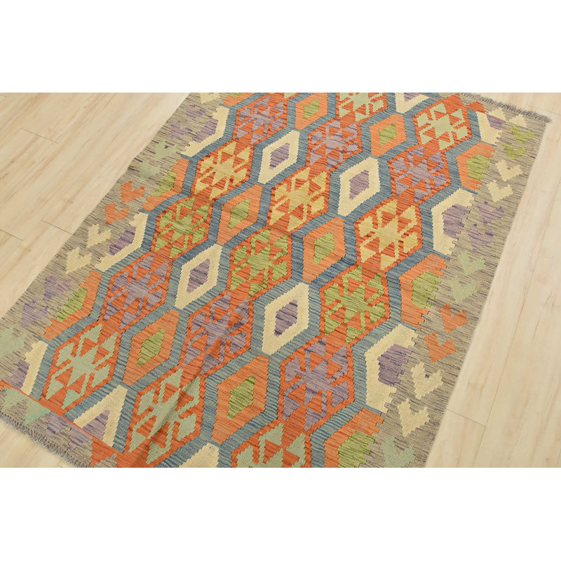 Tapis unique orange, blanc et bleu de 4 pi 1 po x 5 pi 7 po