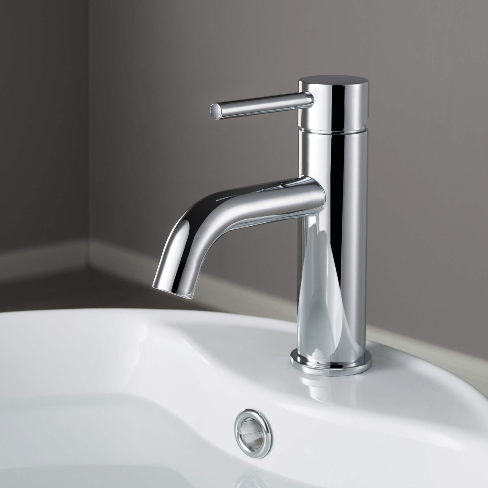 Single-Handle Bathroom Faucet with Pop-Up Drain, Chrome