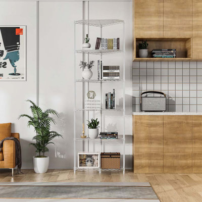 Étagère de coin à 6 niveaux avec tablettes en fil de fer et tablettes pentagonales réglables en métal Support de rangement en coin robuste et autoportant pour salle de bain, salon, cuisine - blanc