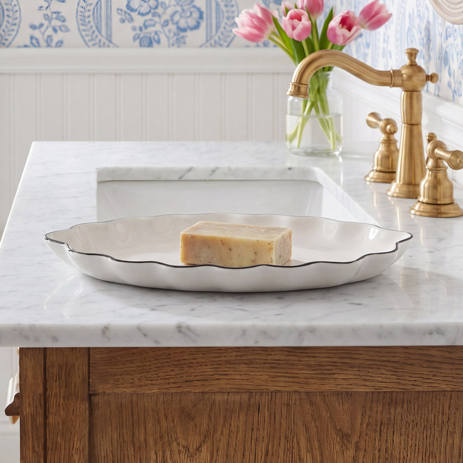 Le Marais Bathroom Accessory Tray