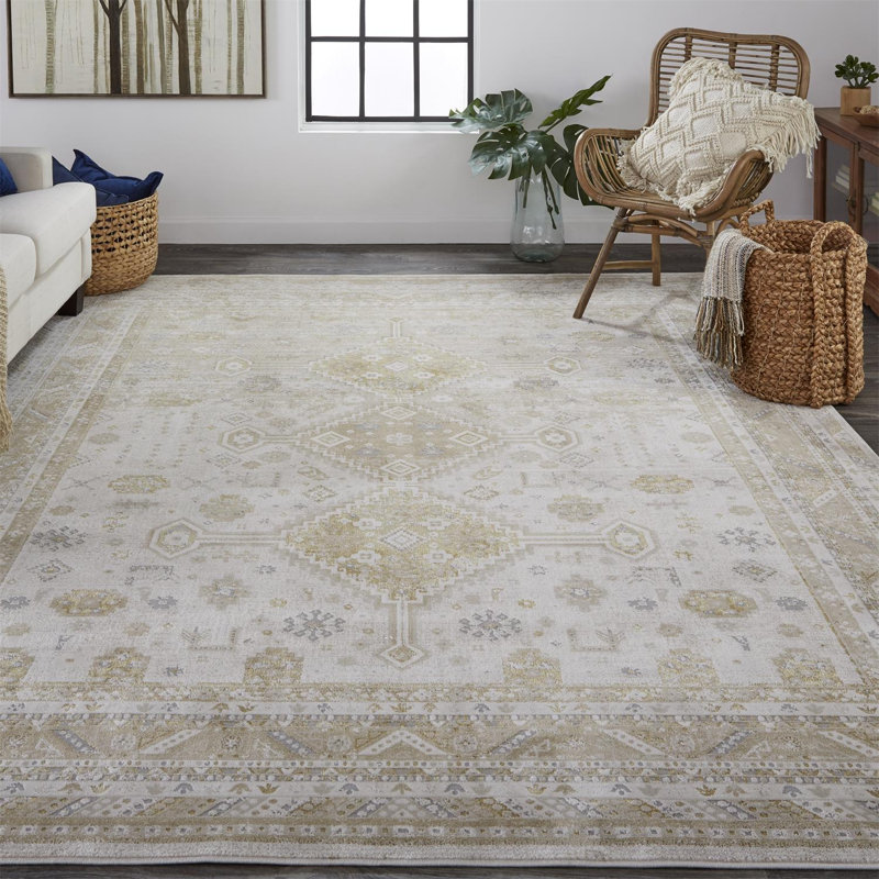 Alfreda Oriental Indoor Rug, Rectangle 5' x 8'