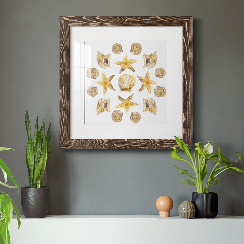 «Seaside Kaleidoscope I-Premium», reproduction encadrée prête à être accrochée, Papier avec cadre noyer, Blanc