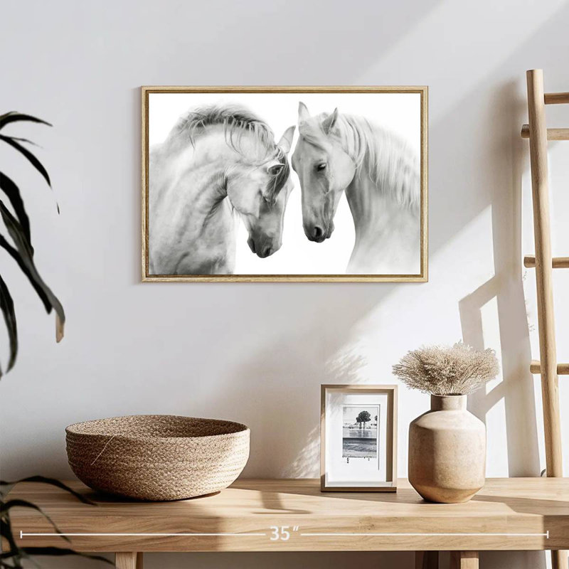 Couple de chevaux blancs, 19 po x 13 po, Cadre flottant en bois naturel