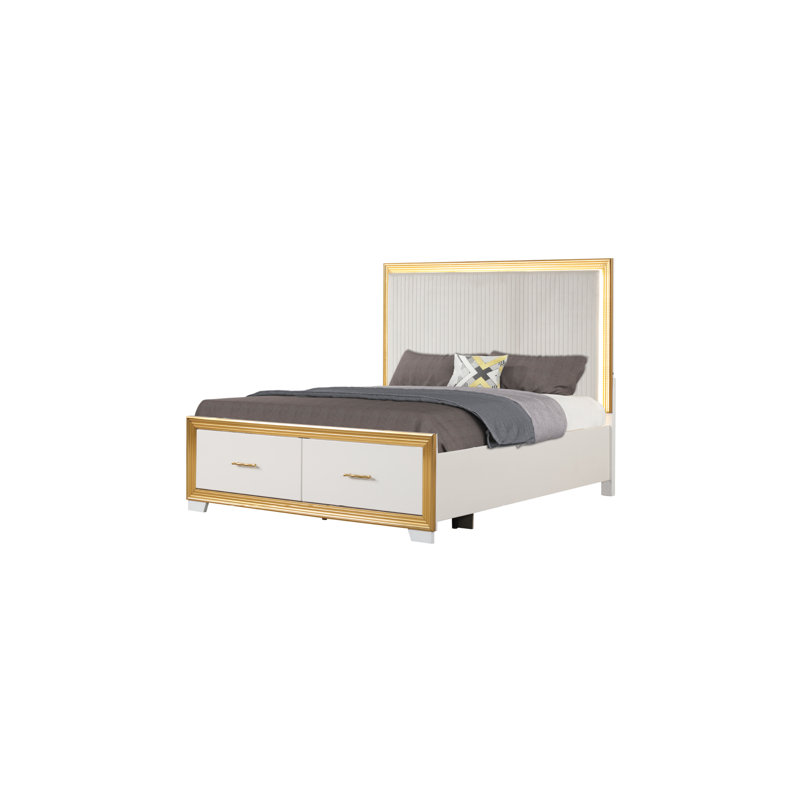 Gilta Platform Bed, Queen