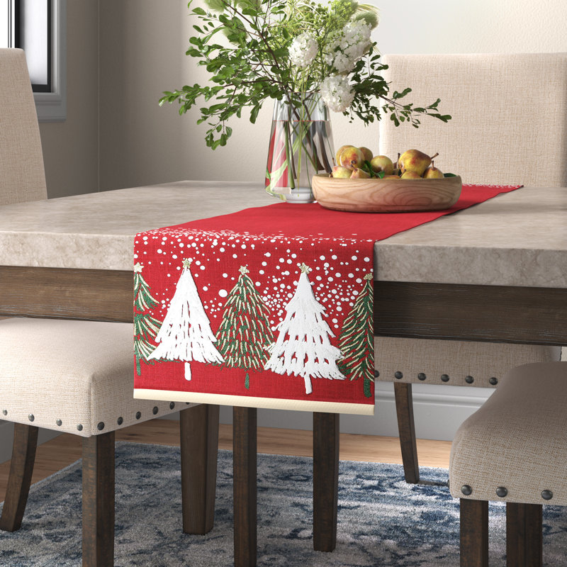 Chemin de table Gunaseelan