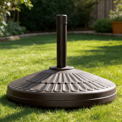 Base de parasol ronde en plastique Belanna