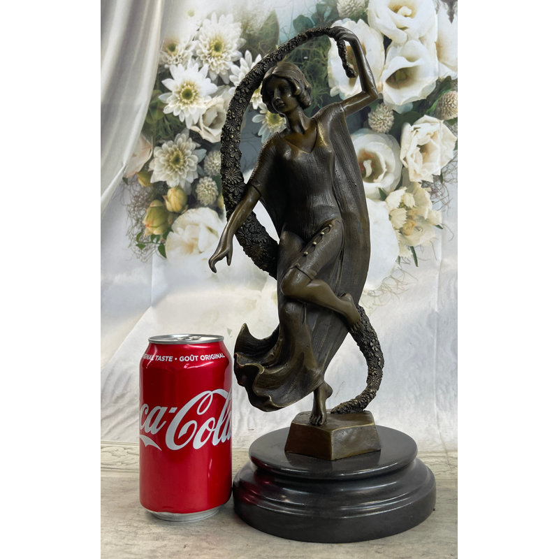 Figurines et sculptures Tasnim