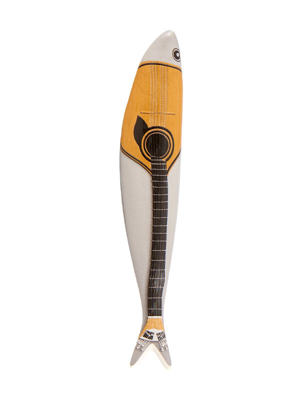 Guitare Cuca par Cuca Roseta