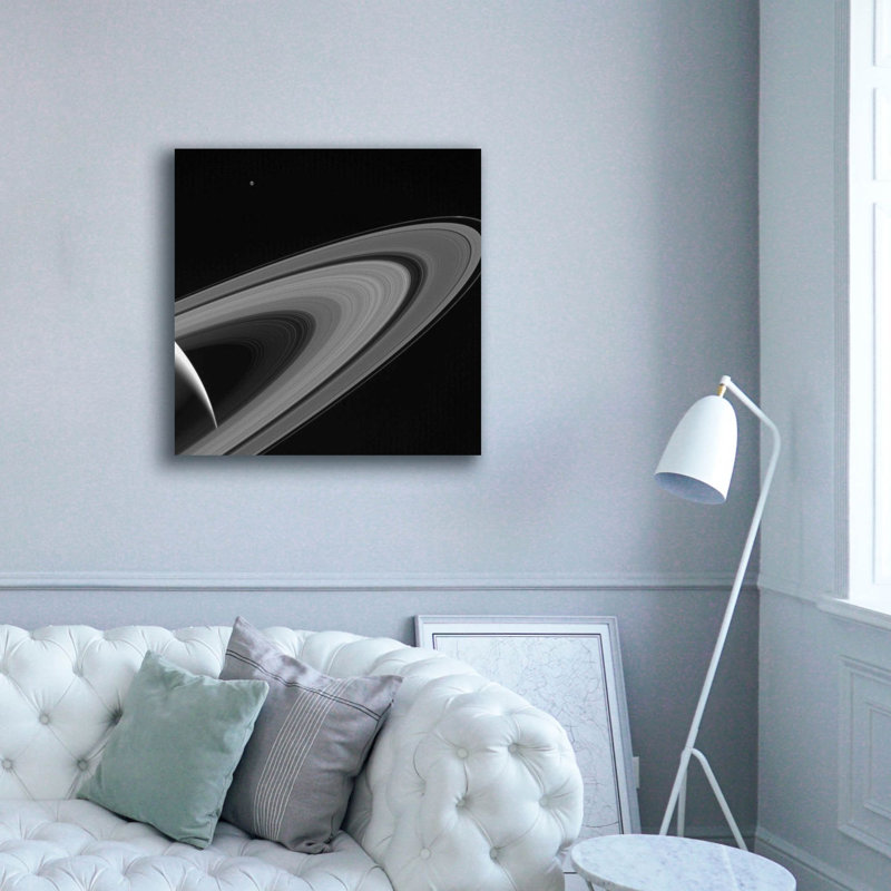 Toile épique «Saturn-lit Tethys» par la NASA, graffiti épique, 37 po x 37 po, H 37 po x l 37 po