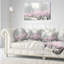 Coussins de paysage au printemps-504777010-445347254