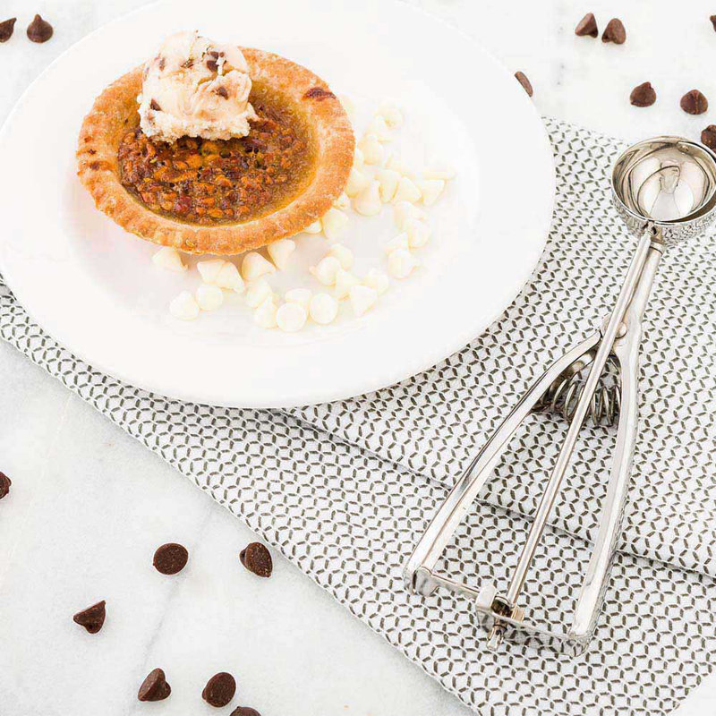 Restaurantware Ice Cream Scoop