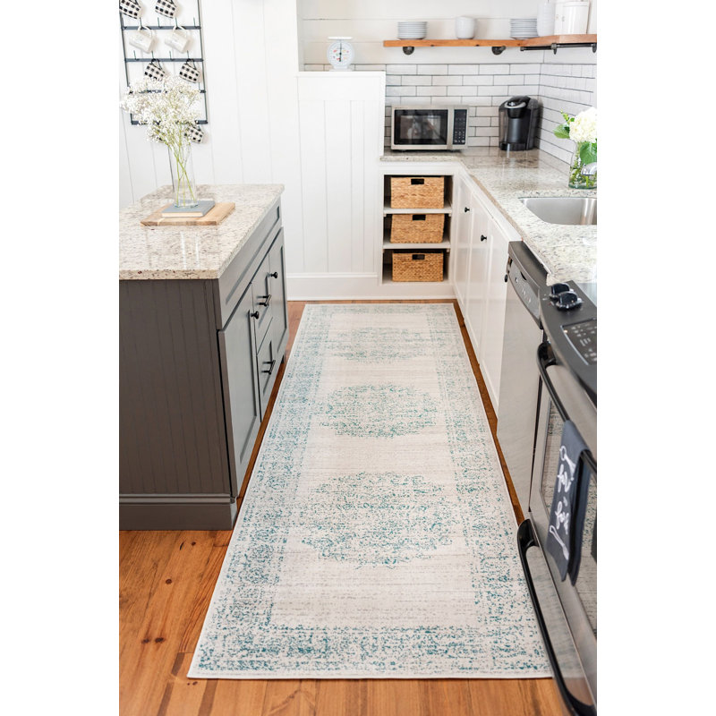 Brueck Ikat Indoor Rug, Runner 2' x 6'
