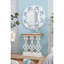 Console en bois blanc vieilli avec motif de volutes ornées pour le hall d'entrée et le décor du salon