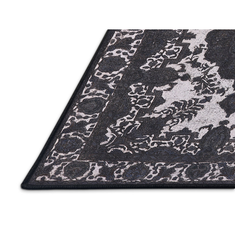 Oriental Indoor Rug, Runner 2' x 5'