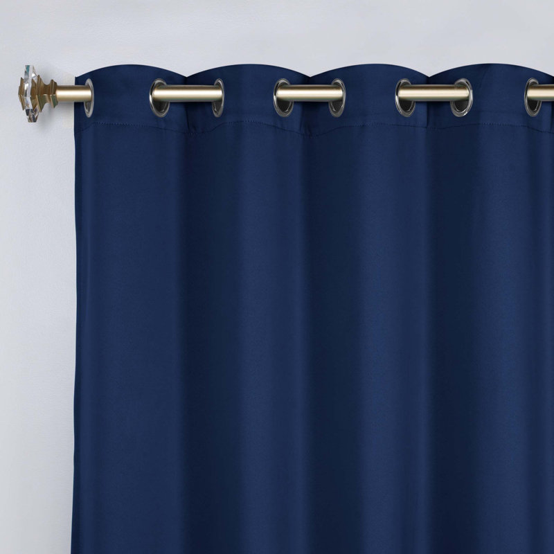 Paire de rideaux obscurcissant avec œillets Millendon, Marine, L 46 po x L 63 po