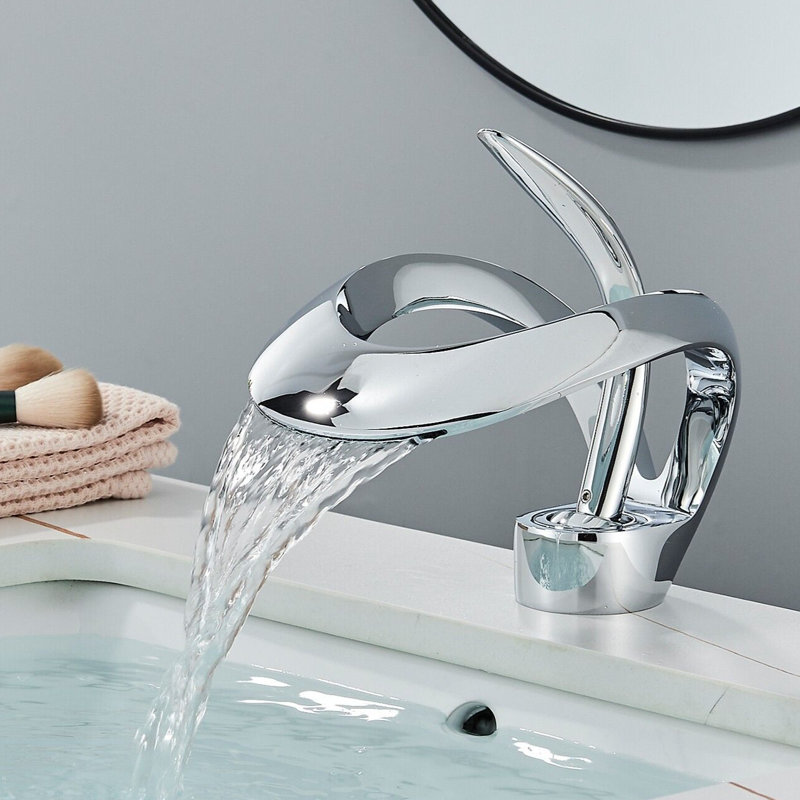 Single-handle Bathroom Faucet, Chrome
