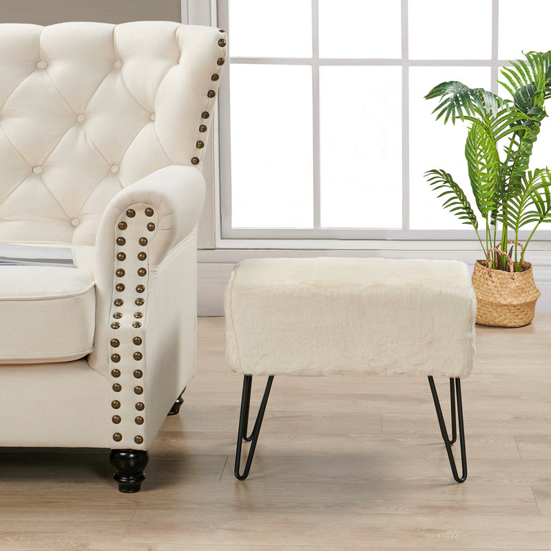 Repose-pieds standard Romulus, Fausse fourrure aigrette