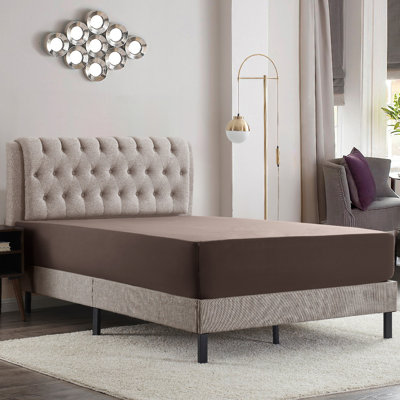 Drap-housse luxueux à double poche en microfibre brossée de luxe - 16 po pour matelas, infroissable, résistante à la décoloration et respirante