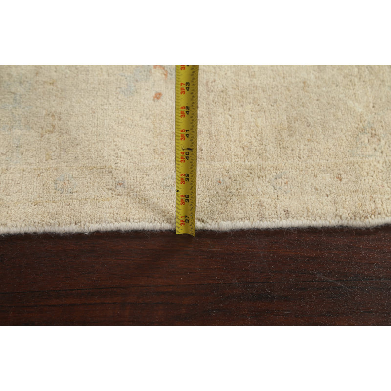 Tapis beige en laine noué à la main de conception unique 5 pi 6 po x 8 pi 1 po Peshawar Chobi