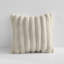 Coussin décoratif en fausse fourrure -2135583431-2135583428-2135583434