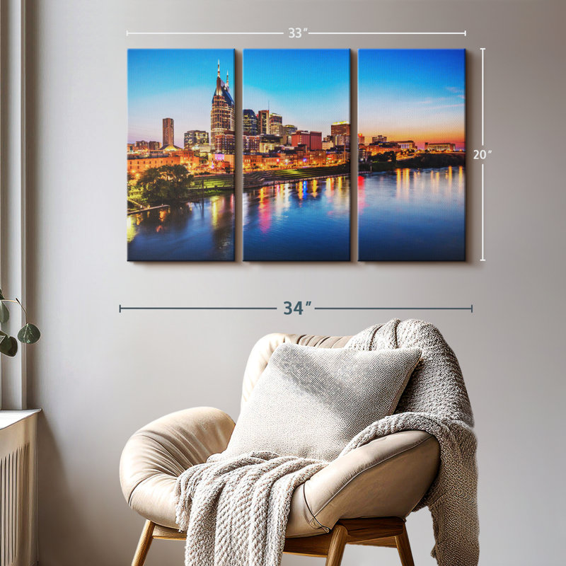 " Nashville ", 20" H x 33" W x 1.25" D