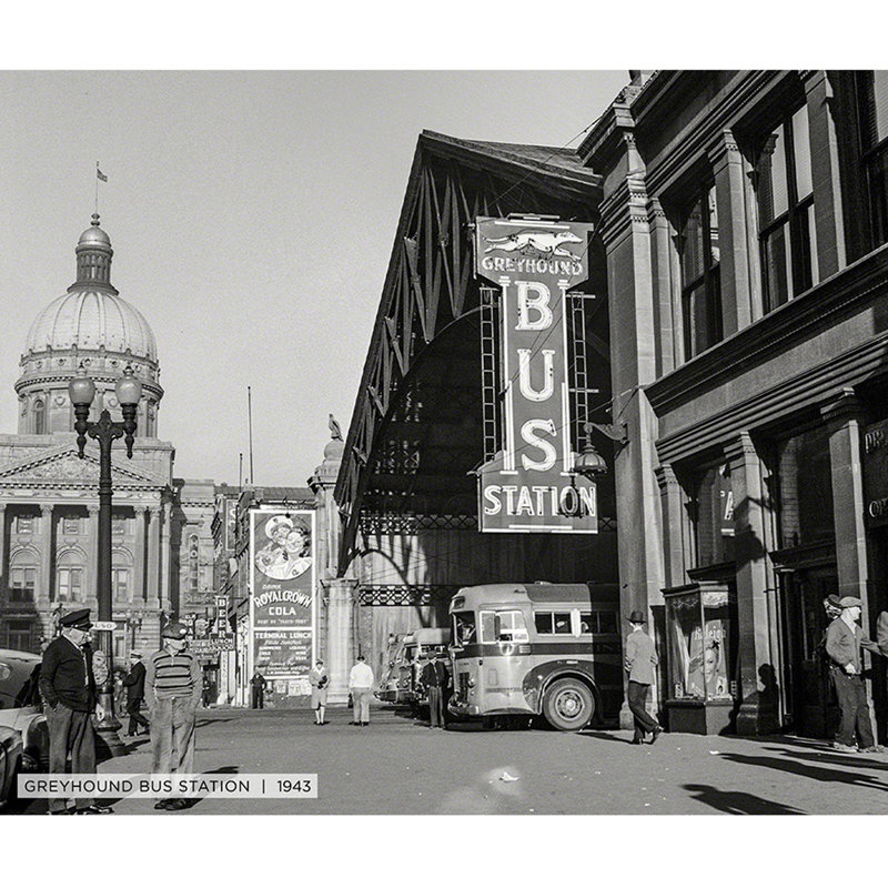 Greyhound Bus Station, Indianapolis historique - reproduction de photo sur toile tendue, H 30 po x l 40 po x 1,5 po