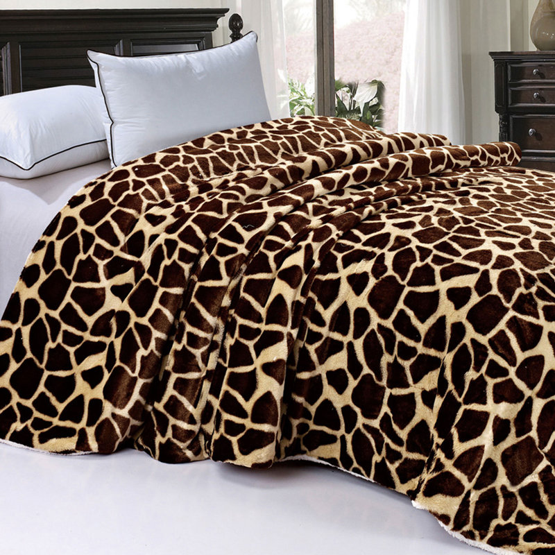Queen Tiger Faux Fur and Sherpa Reversible Blanket