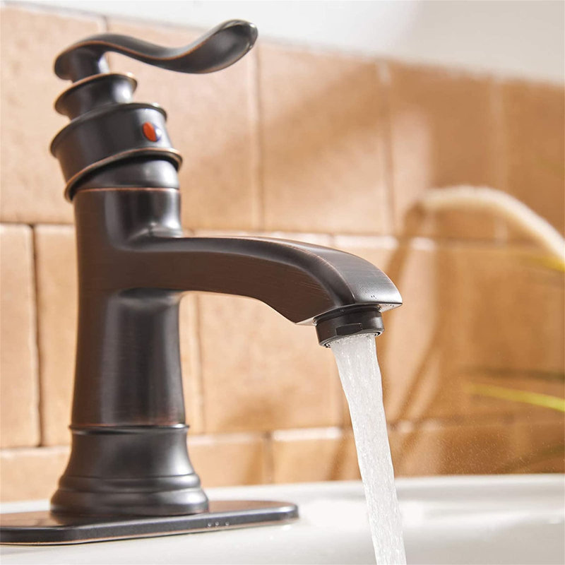 Single-Hole Single-handle Bathroom Faucet with Drain Assembly, Oil Rubbed Bronze