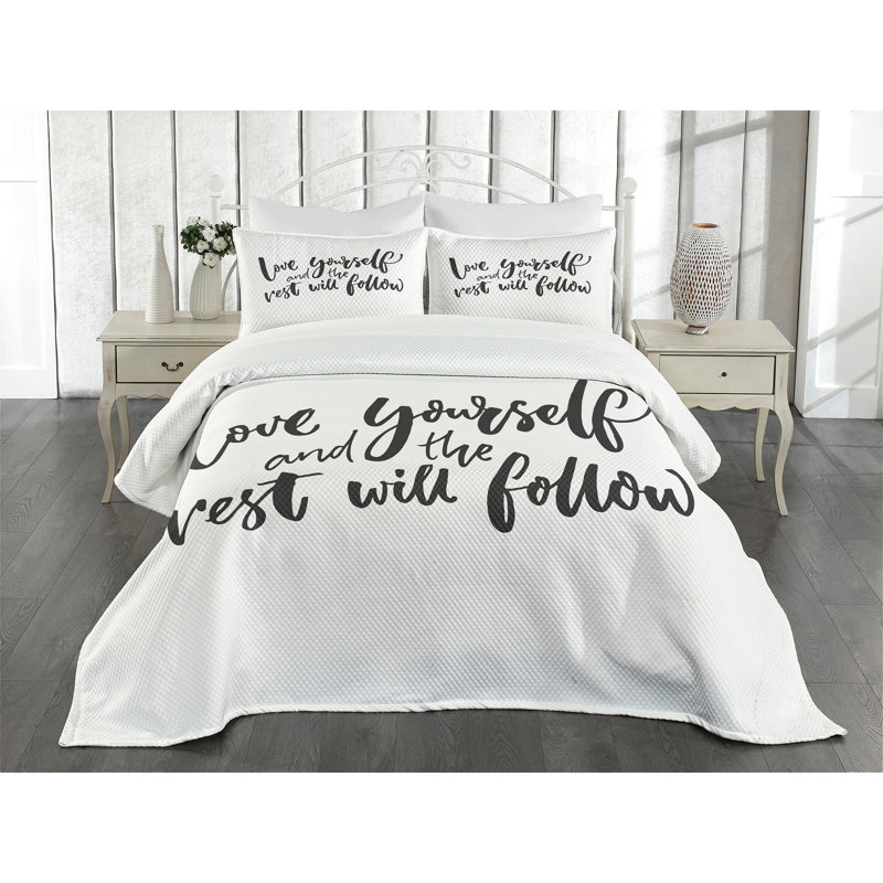 White Quilted King Bedspread Set with Pillow Shams
