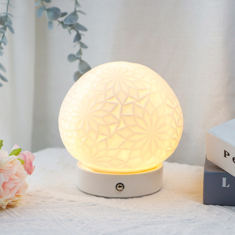 Lampe tactile en céramique Winston Porter