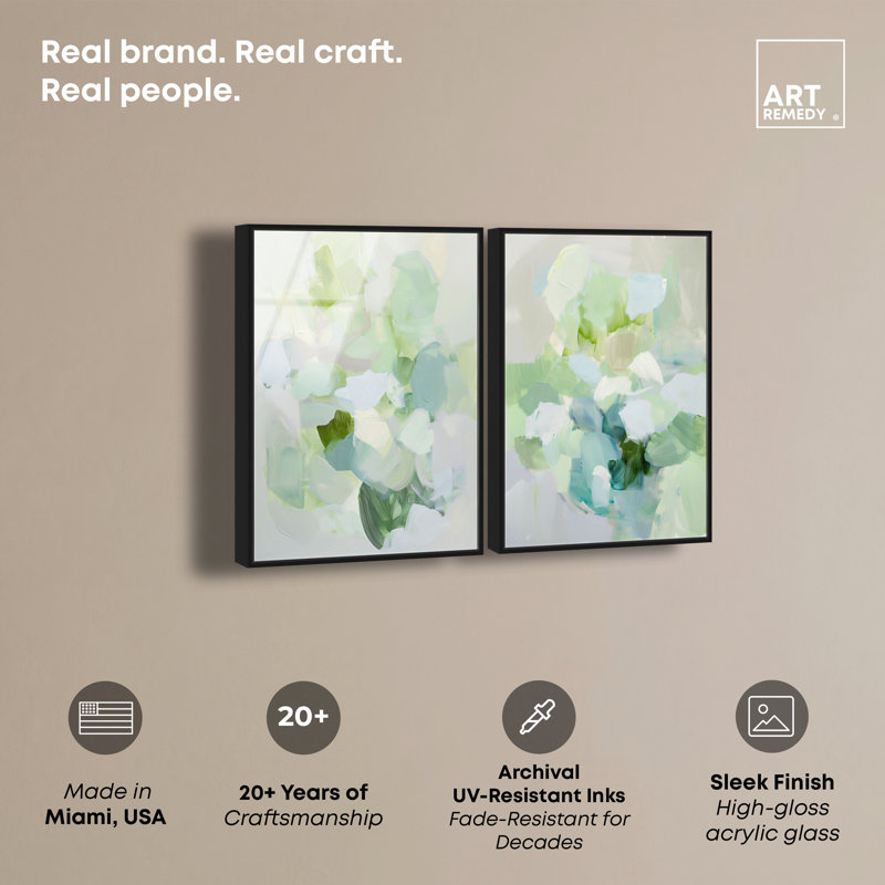 Ensemble de décorations murales «Cedar Clouds Diptych» par Art Remedy, cadre noir, 16 x 24, 25"H x 17"W, Cadre noir