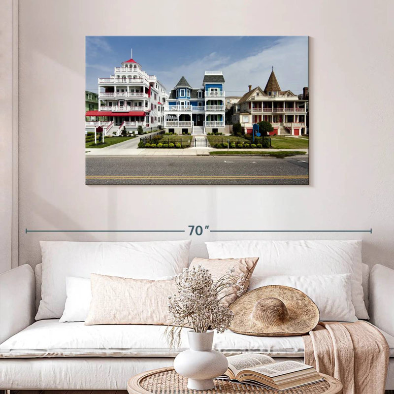 Lilian Cape May Victorian House, H 30 po x l 45 po