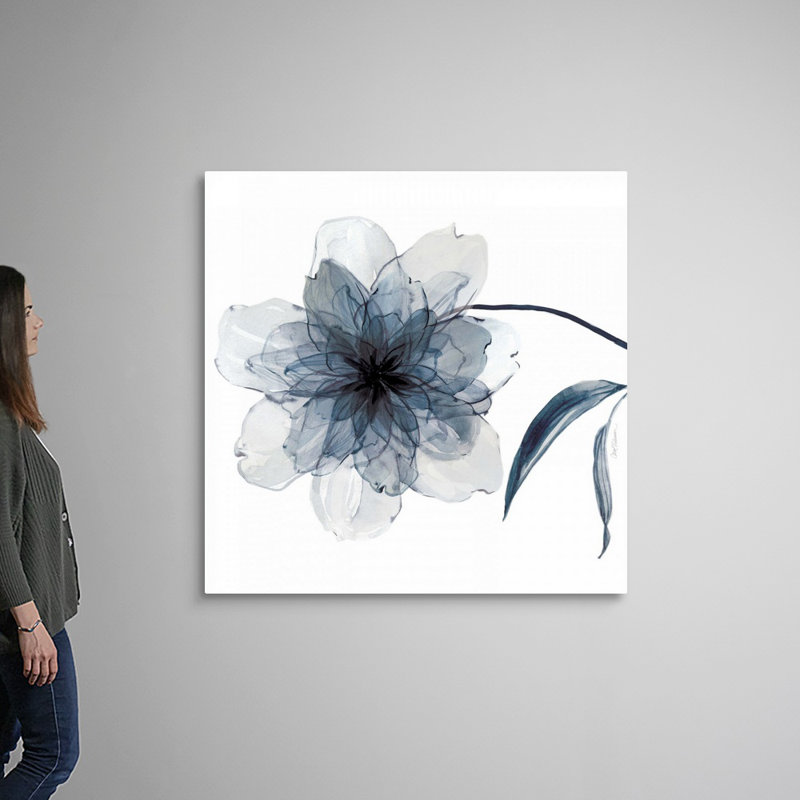 Indigo Bloom II - reproduction d'art sur toile, H 48 po x l 48 po x P 1,25 po, Toile tendue