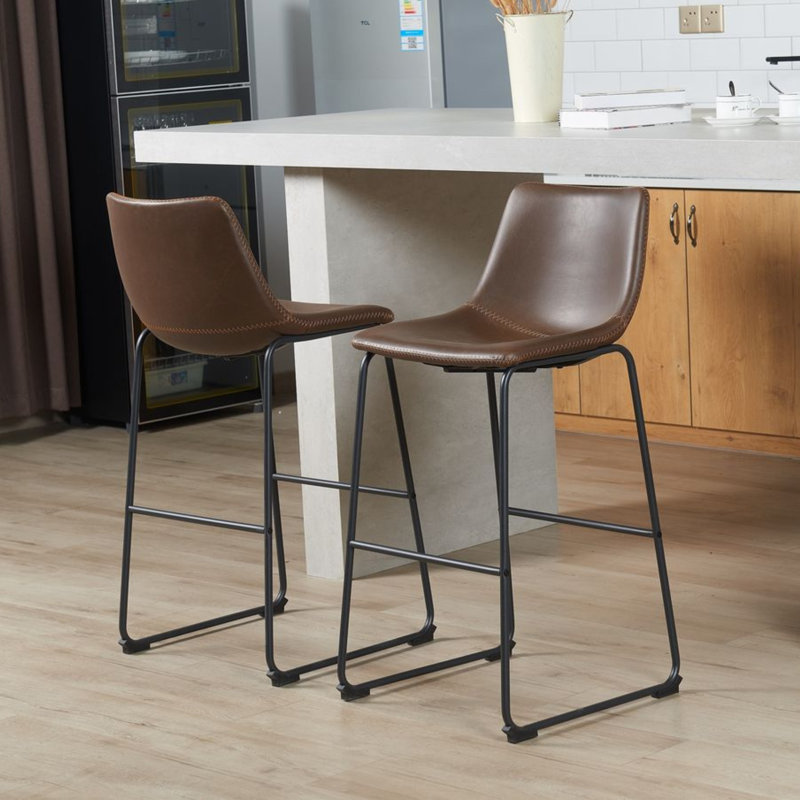 Tabouret de bar et de comptoir en cuir Kodina Nia, Noir, Brun, Tabouret de bar (siège d'une hauteur de 29,5 po)