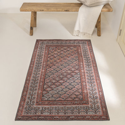 Tapis d'inspiration rétro Carlisle, 3 pi x 5 pi | Style rétro, treillis inspiré de l'héritage, conception persane, palette terre cuite et gris anthracite, tissage plat dense