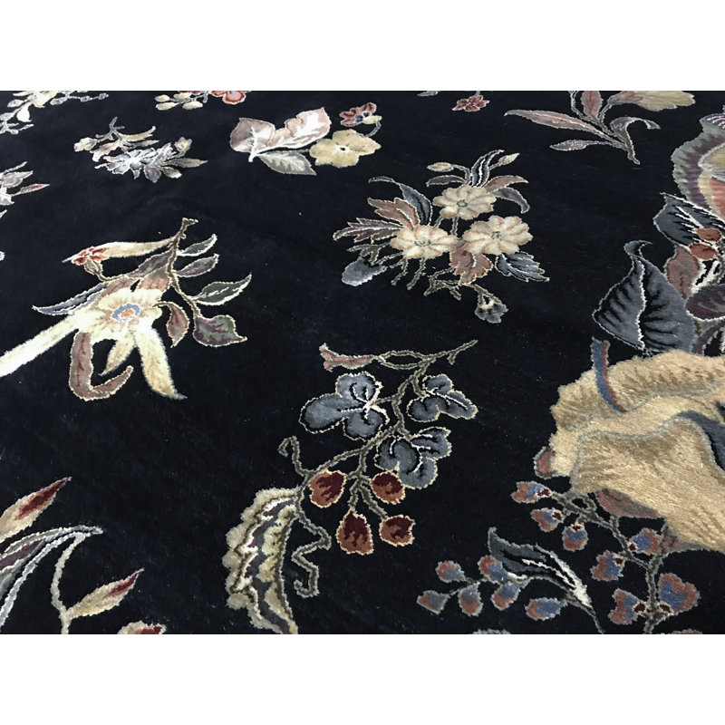 Dharma Hand Woven Silk and Wool Floral Area Rug, Rectangle 6'1" x 9'