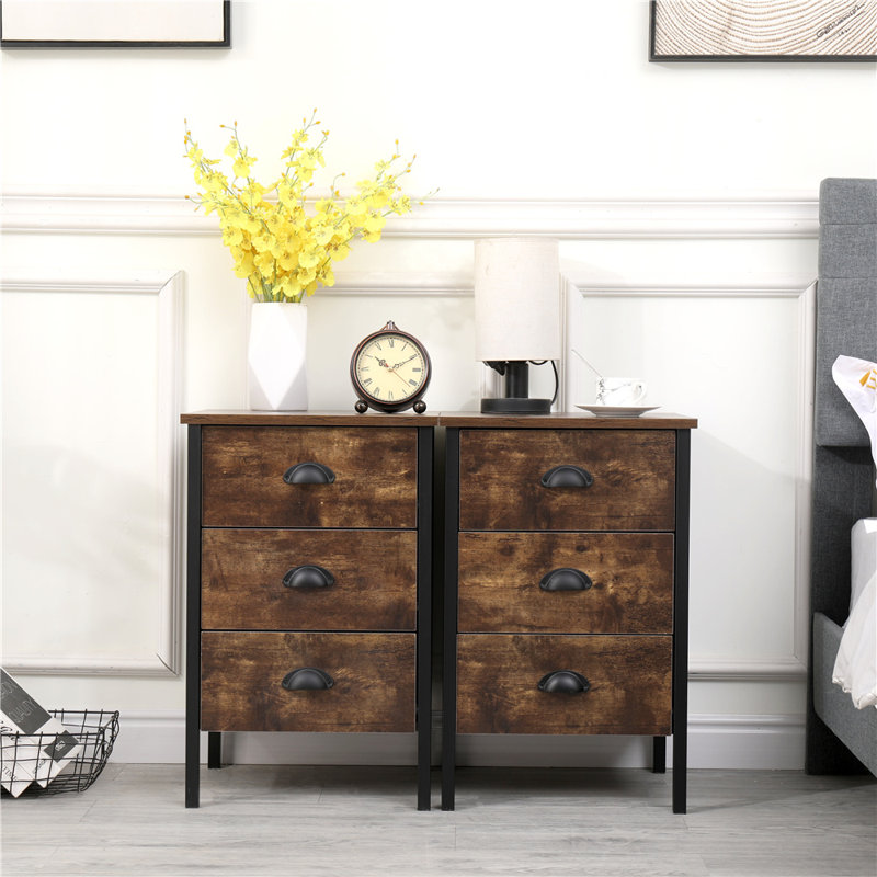 Alfarata 40cm W Iron Bedside Table