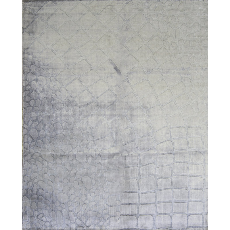 Hand-Knotted High-Quality Gray Area Rug