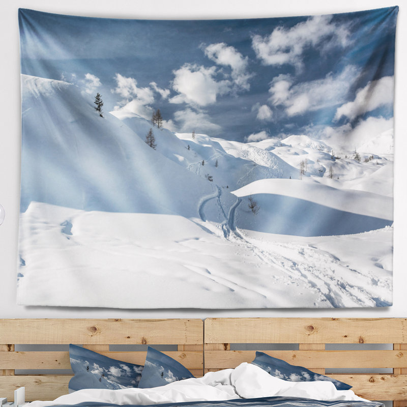 Tapisserie «Pistes de ski sur une pente», H 32 po x l 39 po