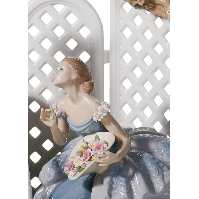 Garden of Romance Women Figurine