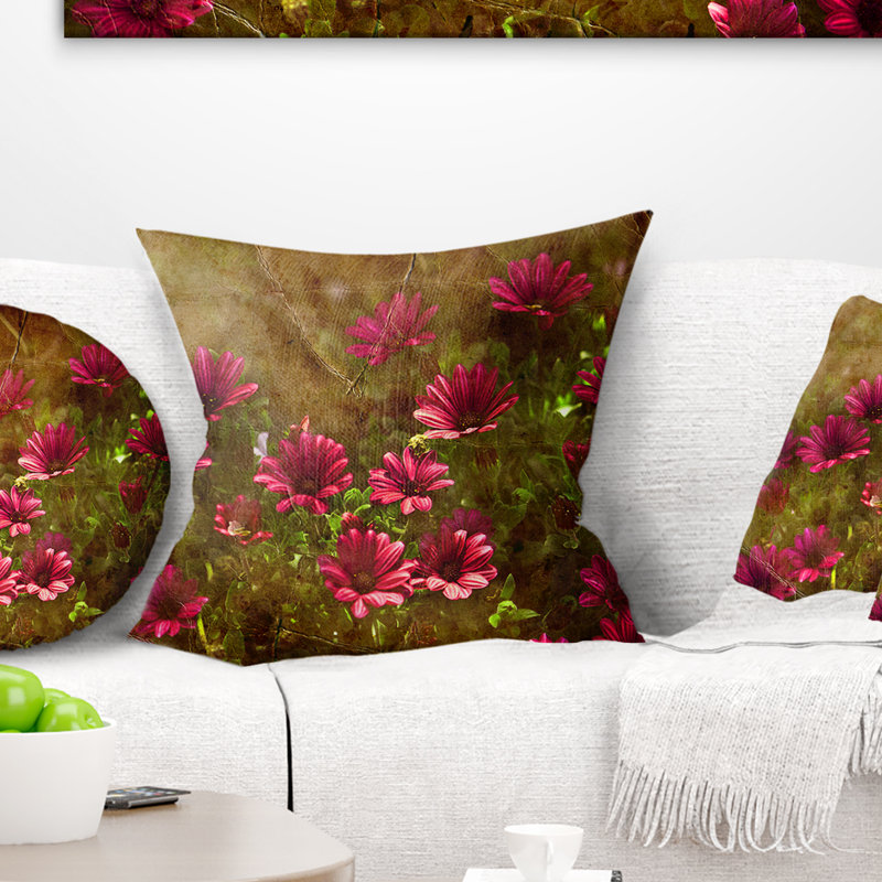 Jardin printanier avec petites fleurs rouges - coussin à imprimé floral, 16 po x 1 po, Coussin décoratif
