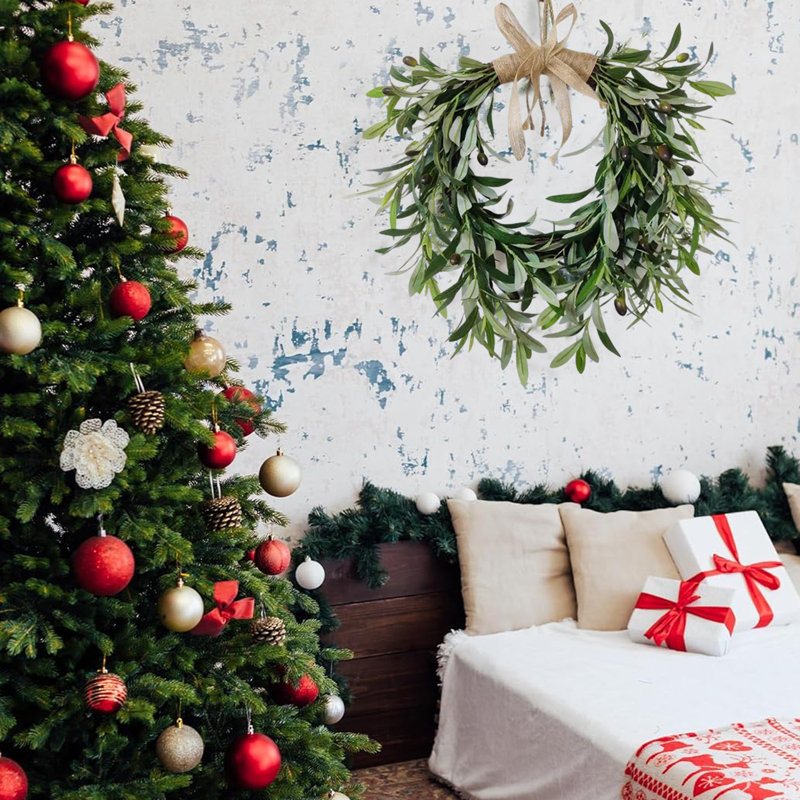 Ensemble de 2 couronnes de Noël en forme de cœur de 19,6 po avec baies et nœuds, feuille d'olivier artificielle et décor de fruits pour la porte d'entrée, le mur, le manteau de cheminée, la décoration des Fêtes