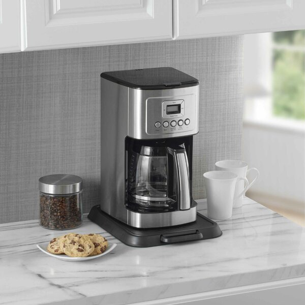https://assets.wfcdn.com/im/24688401/resize-h600-w600%5Ecompr-r85/7645/76454037/Copco+Coffee+Cab+Rolling+Countertop+Small+Appliance+Stand%2C+Black.jpg