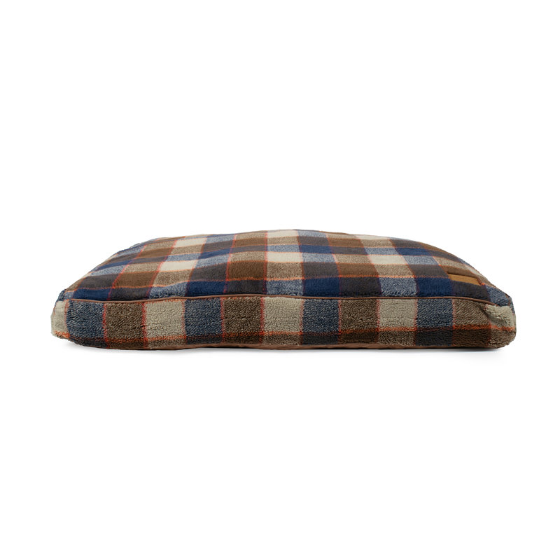 Pendleton Pet Napper, Mountain Plaid, Large (40"w x 32"d x 4"h)