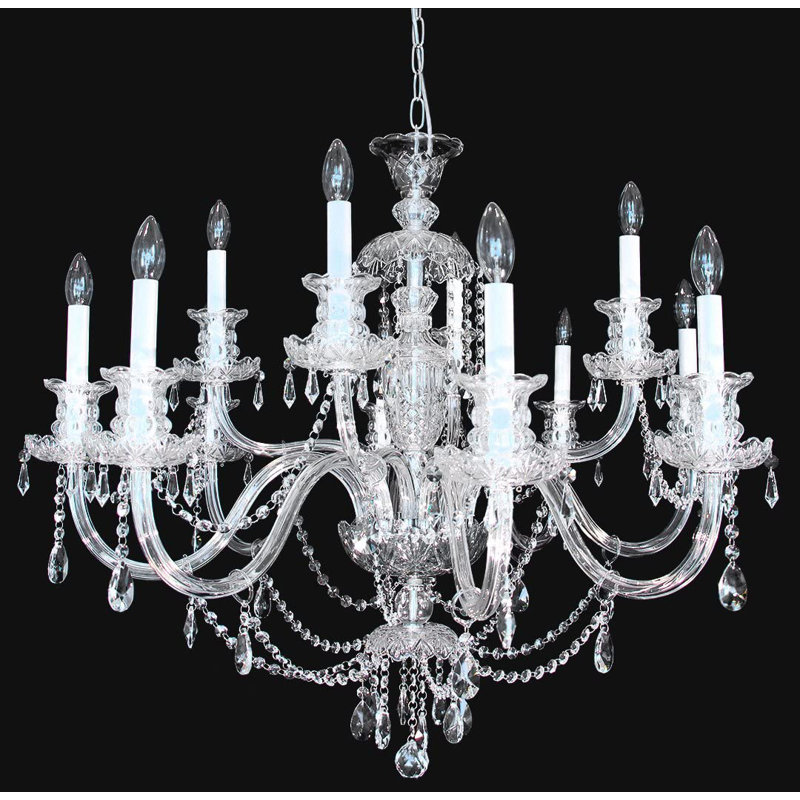 Lustre traditionnel en verre de style bougie à 12 lumières l 30 po Damitri avec détails en cristal pour le salon ou la chambre à coucher